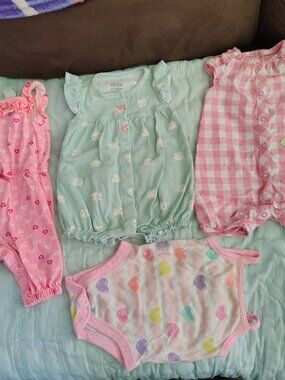 Infant Girls Summer Onesies Mixed Set of 4 Size 0-3 Months